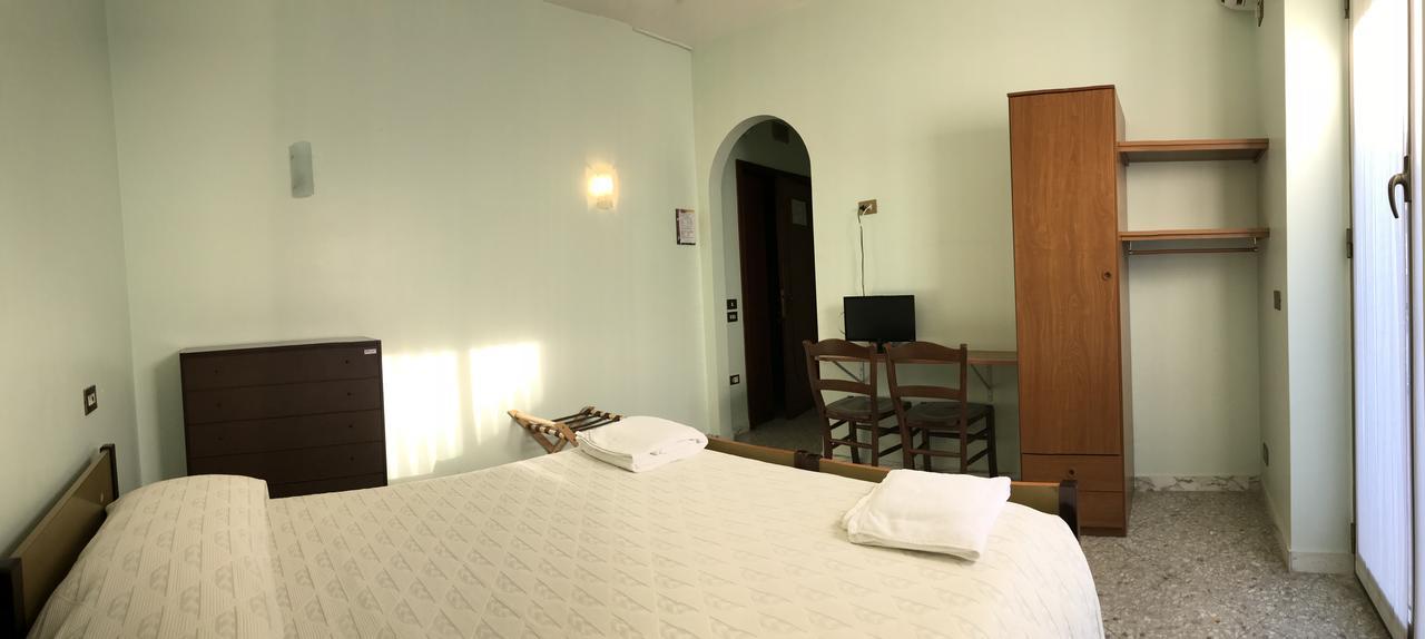Casa Nostra Signora Hotell Isola Farnese Exteriör bild